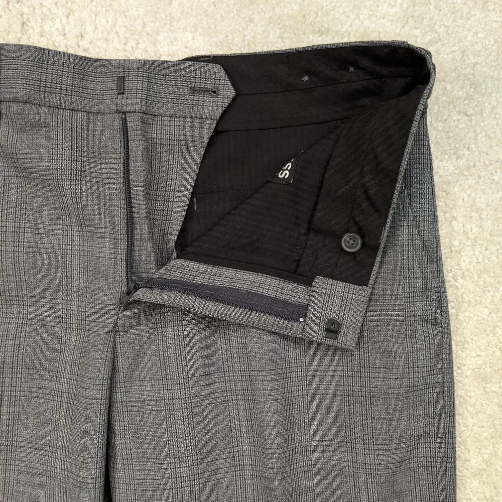 NWOT Express gray dress pants 32W x 32L